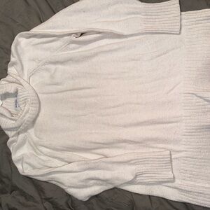 Old Navy Off-White Ribbed Turtleneck